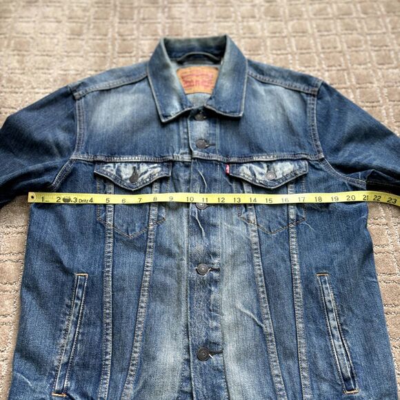 Levi's Urban Outfitters Danica Jean Jacket Mens Medium Blue Denim Trucker Casual - Picture 8 of 12